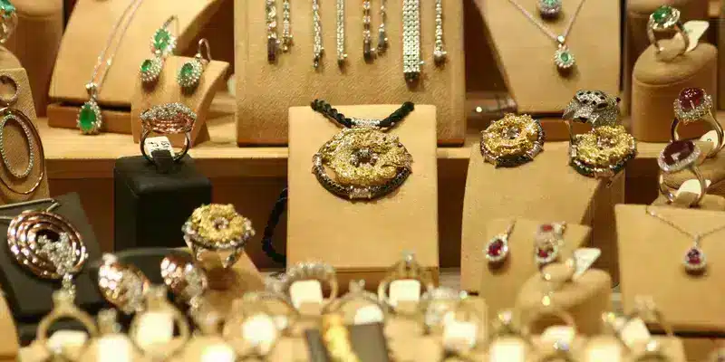 Contoh Special Customer Goods - Perhiasan