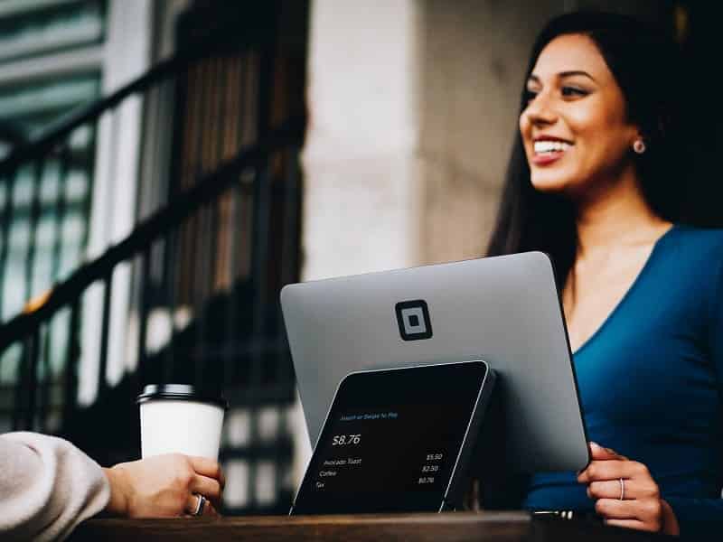 Cara Menghitung Churn Rate_Berkomunikasi secara proaktif dengan pelanggan Cara Menghitung Churn Rate_Berkomunikasi secara proaktif dengan pelanggan