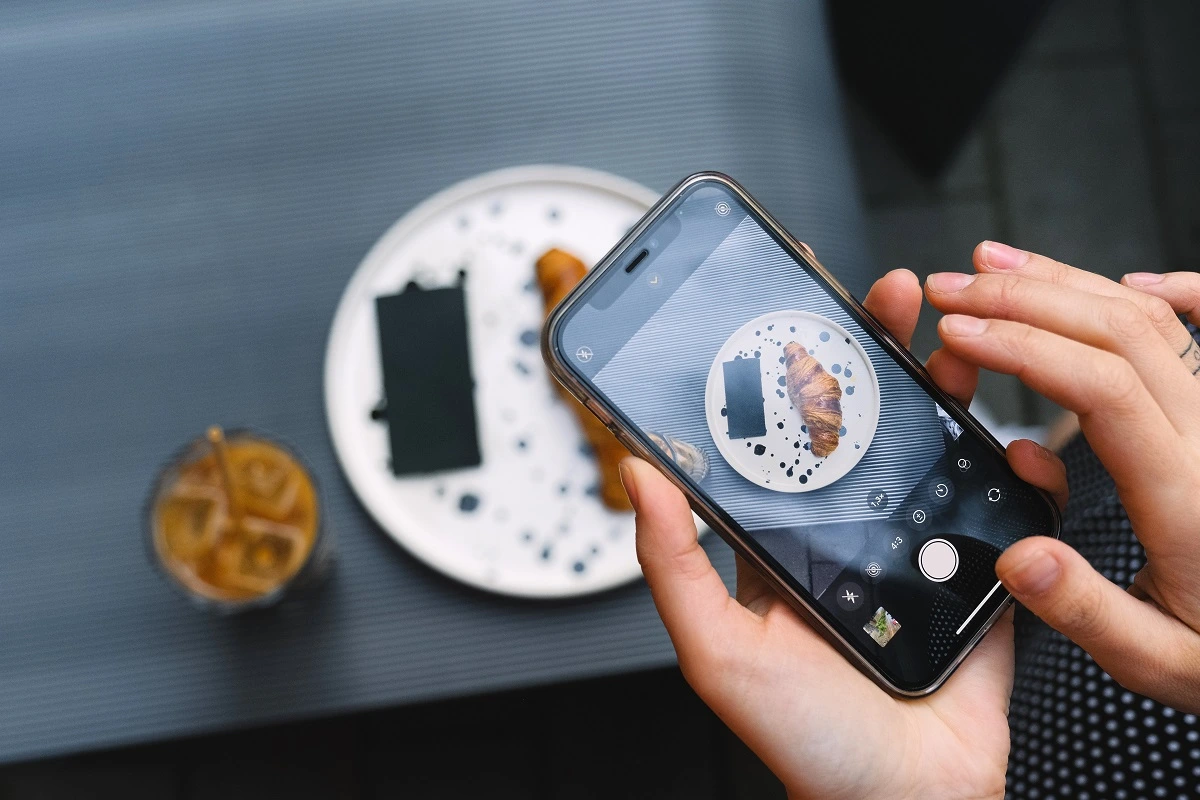 Cara Promosi Makanan di WhatsApp