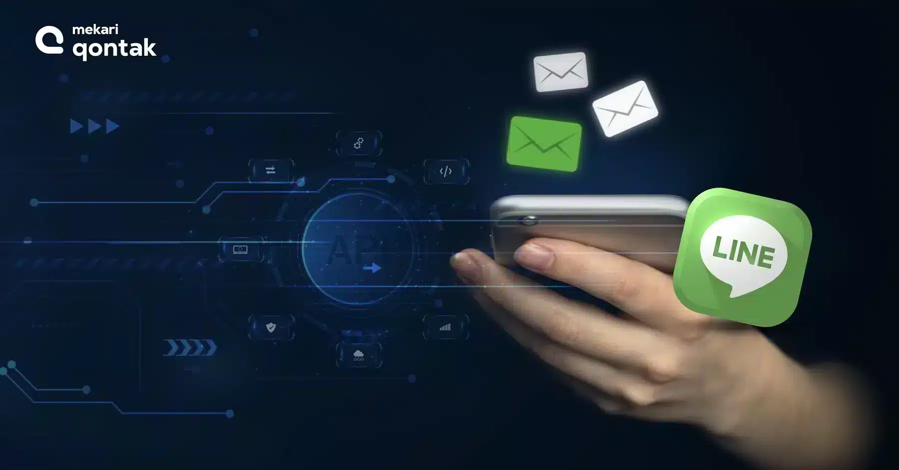 Sebuah tangan memegang ponsel dengan ikon aplikasi pesan melayang, menunjukkan interaksi digital di dalam latar belakang gelap yang futuristik.