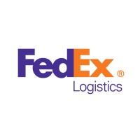 Logo FedEx sebagai simbol perusahaan logistik terkenal, memfokuskan pada kecepatan dan keandalan dalam pengiriman barang di seluruh dunia.