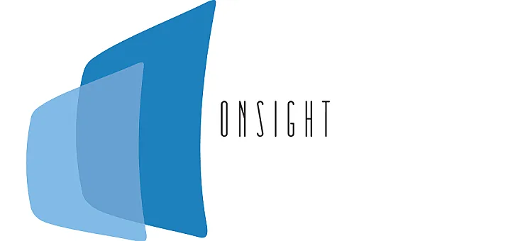 Bentuk geometris berwarna biru mencolok saling tumpang tindih, menciptakan efek visual yang dinamis. Teks "ONSIGHT" berdesain modern melengkapi logo.