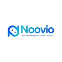 Logo Noovio berwarna biru dan cyan, menampilkan desain modern yang mencakup elemen grafis. Mencerminkan identitas merek yang fokus pada pemberdayaan keputusan melalui pengetahuan.