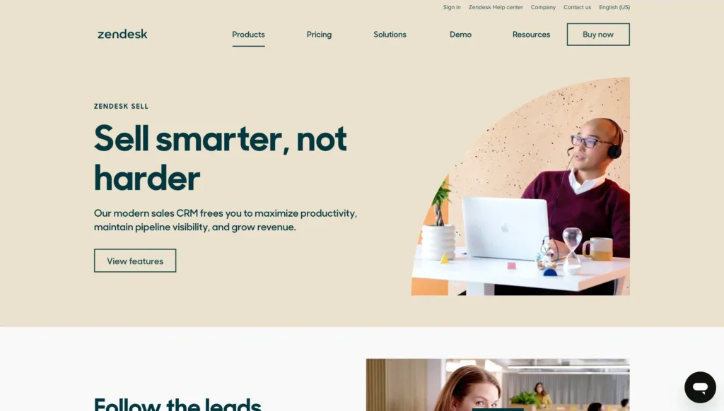 Sebuah antarmuka website yang mempromosikan perangkat lunak CRM dengan pesan menggugah untuk meningkatkan produktivitas penjualan dalam lingkungan kerja yang modern. Sebuah antarmuka website yang mempromosikan perangkat lunak CRM dengan pesan menggugah untuk meningkatkan produktivitas penjualan dalam lingkungan kerja yang modern.