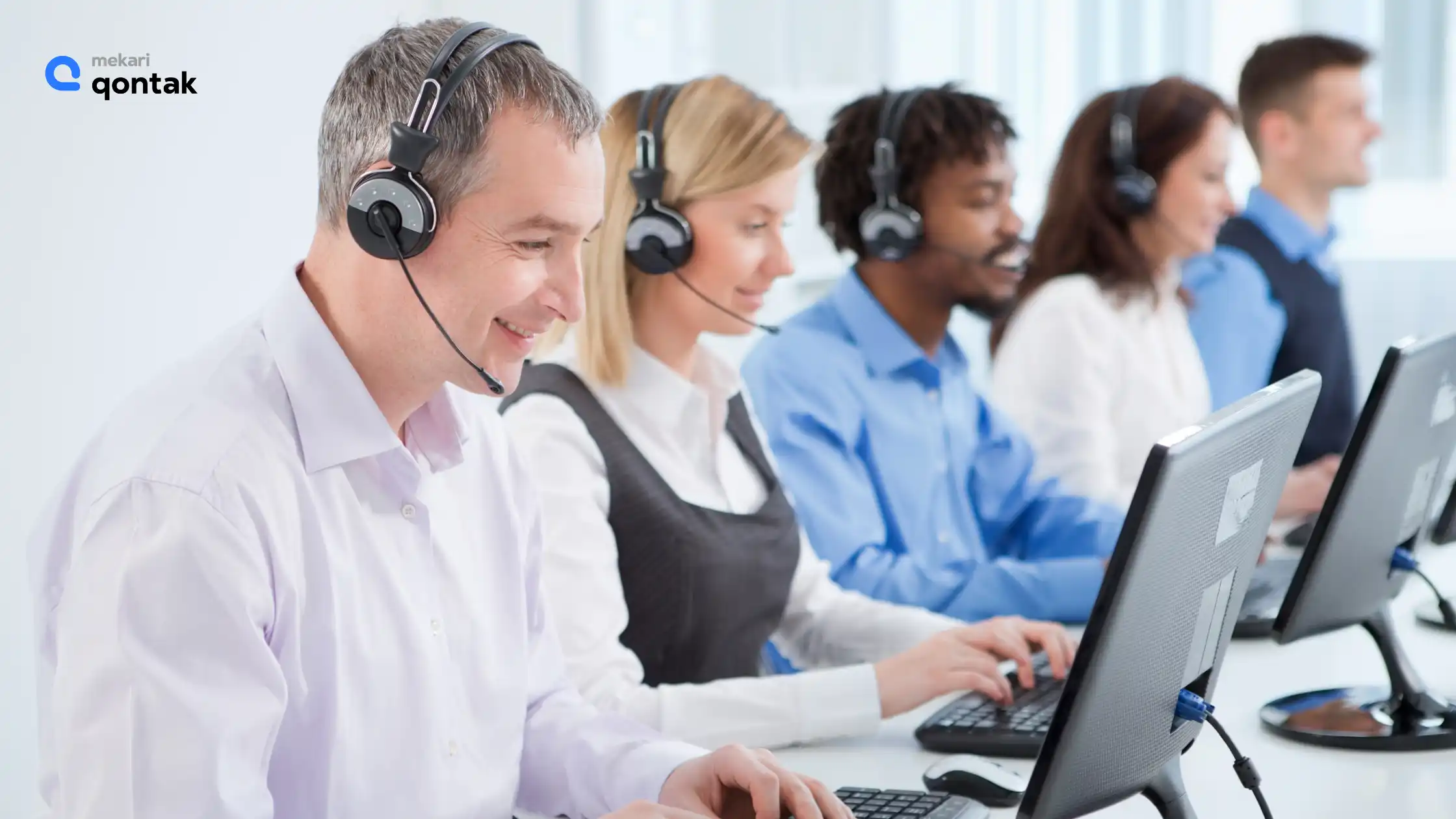 customer service representative-Contoh Peran Customer Service Representative di Berbagai Industri