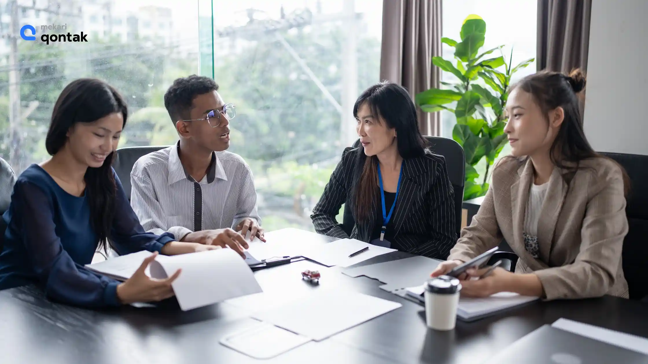 Contoh Implementasi AI Sales Forecasting di Berbagai Industri